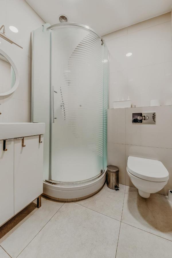 Spacious - 140 Square Meters Apartment, Vilnius City Centre Exterior photo